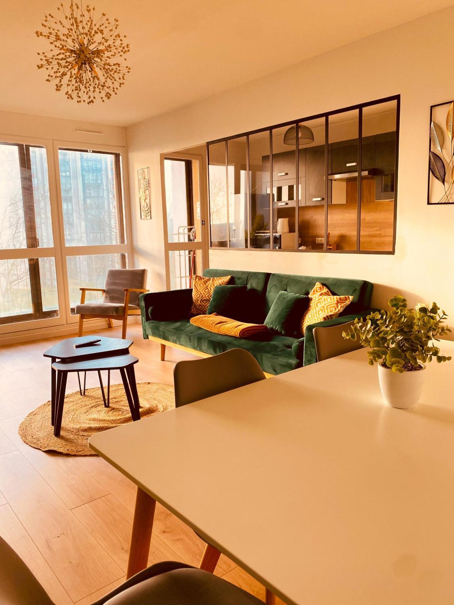 ברסט Spacieux Appartement Lumineux מראה חיצוני תמונה