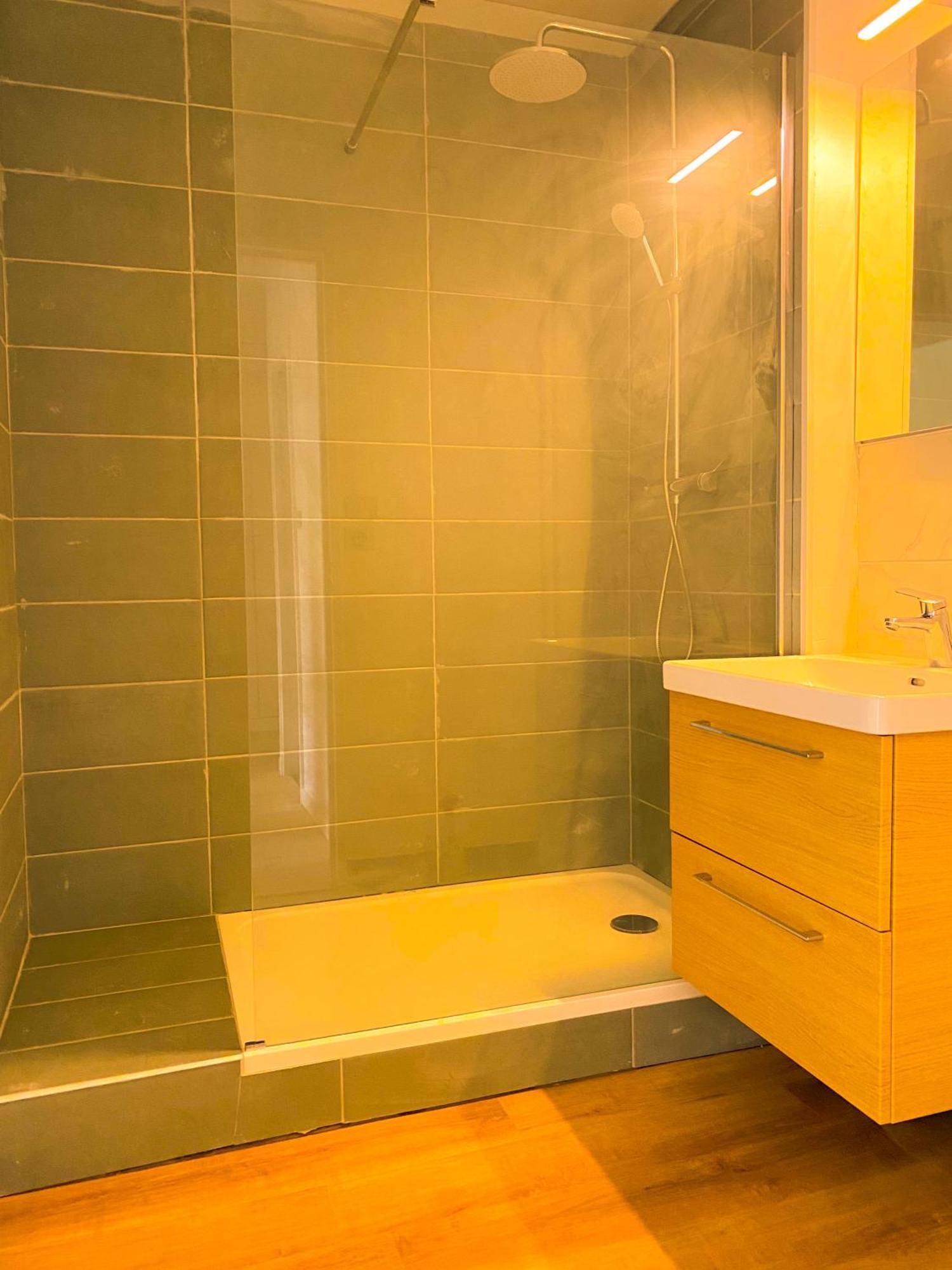 ברסט Spacieux Appartement Lumineux מראה חיצוני תמונה